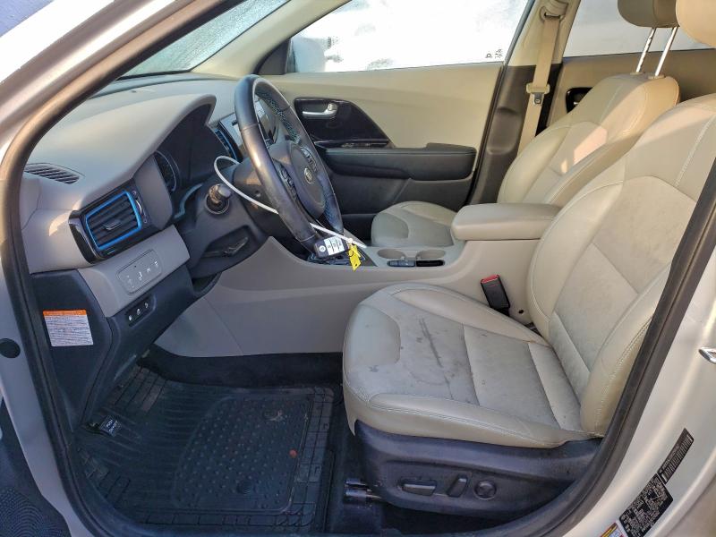 Фото 7 - KIA NIRO