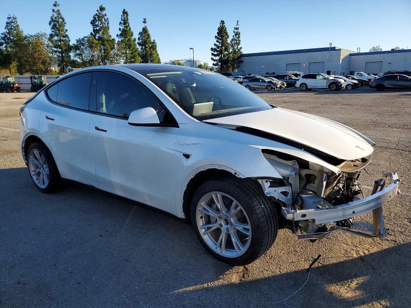 Фото 4 - TESLA MODEL Y