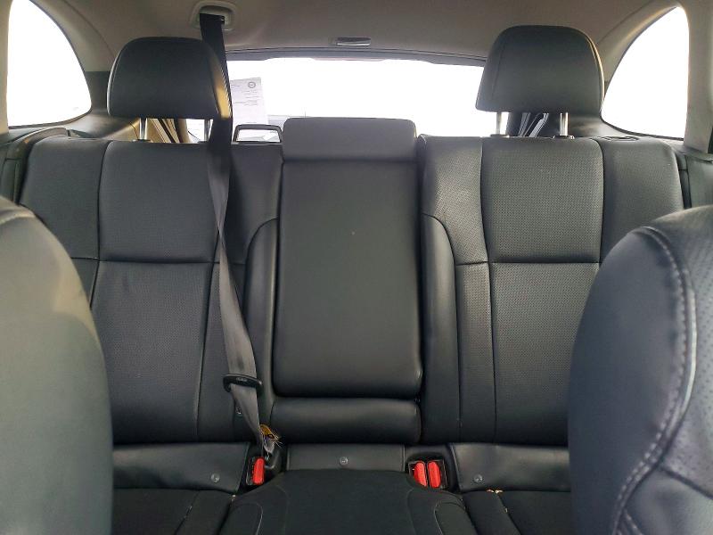 Фото 10 - SUBARU OUTBACK