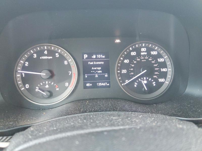 Фото 9 - HYUNDAI TUCSON