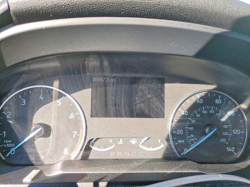 Фото 9 - FORD ECOSPORT