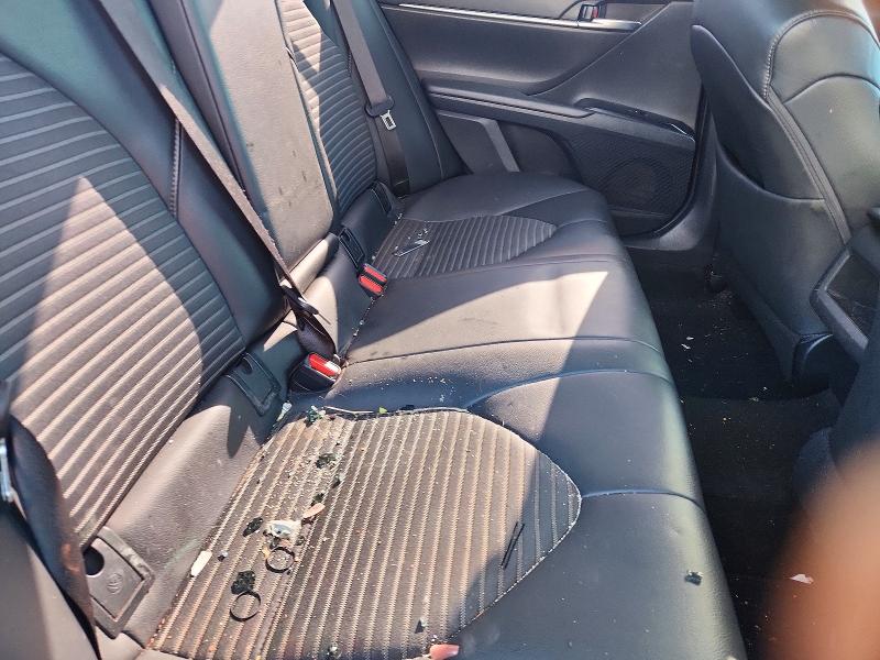 Фото 10 - TOYOTA CAMRY