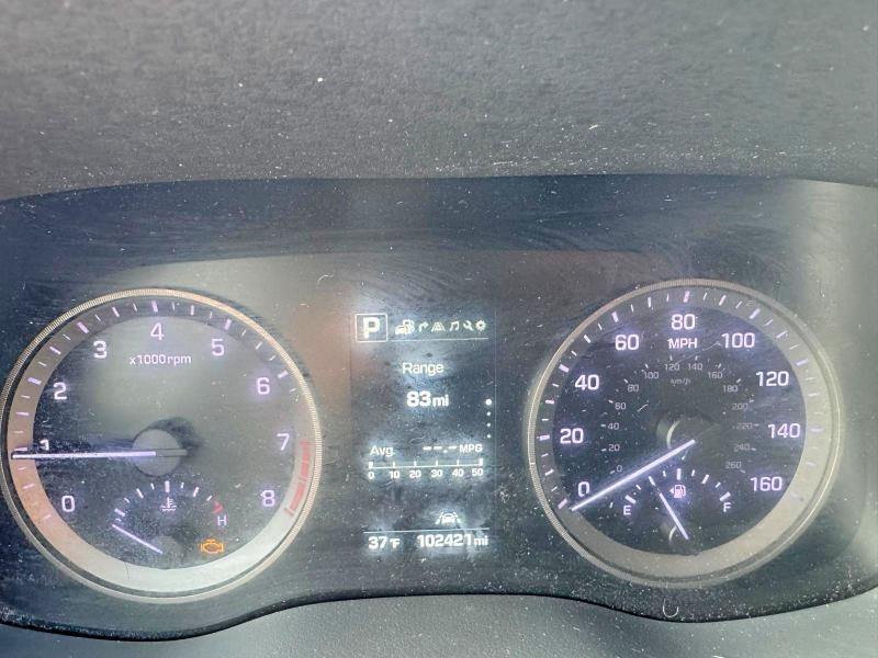 Фото 11 - HYUNDAI TUCSON