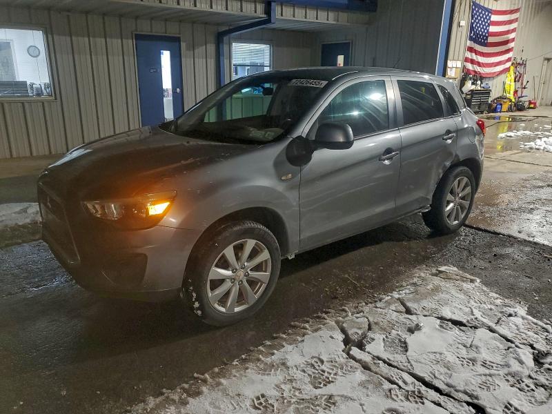 Фото 1 - MITSUBISHI OUTLANDER