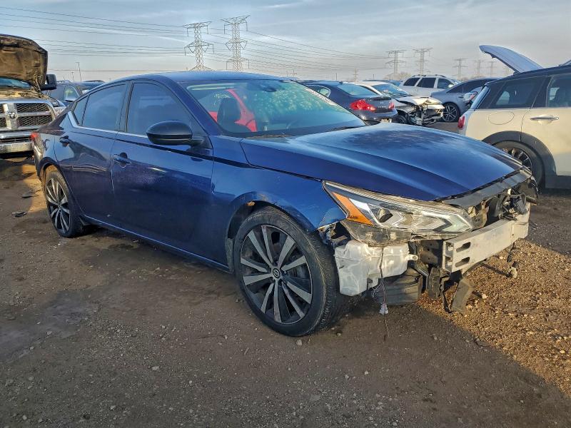 Фото 4 - NISSAN ALTIMA