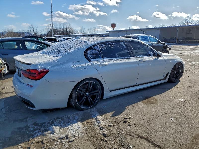 Фото 3 - BMW 7 SERIES