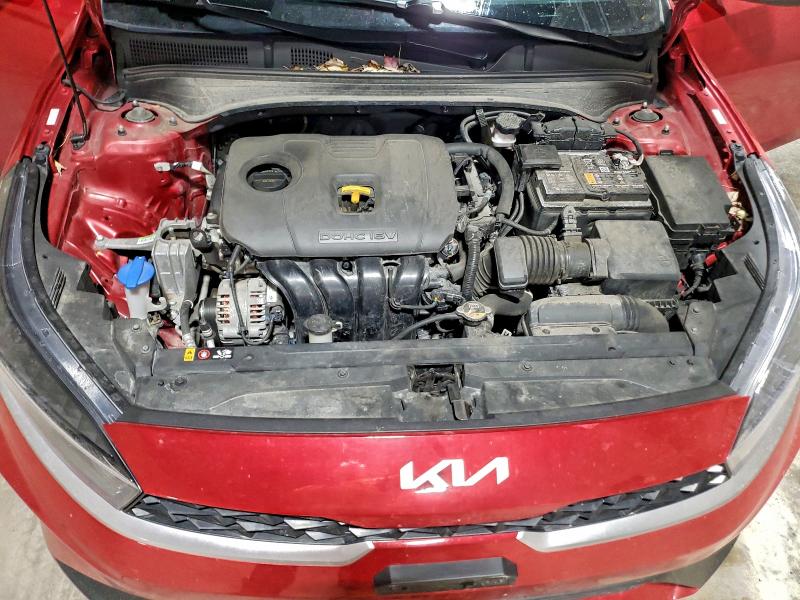 Фото 11 - KIA FORTE