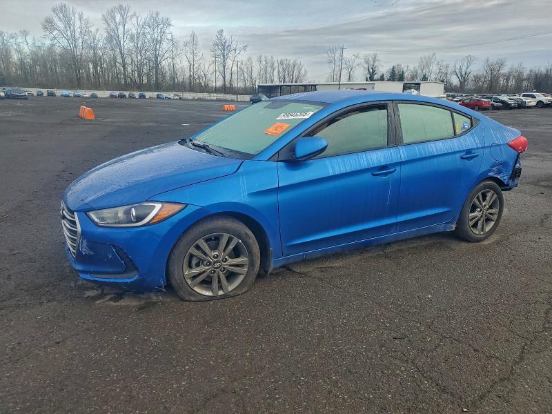 Фото 1 - HYUNDAI ELANTRA