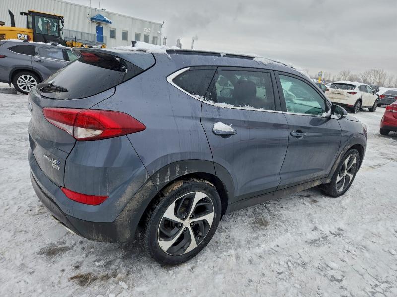 Фото 3 - HYUNDAI TUCSON