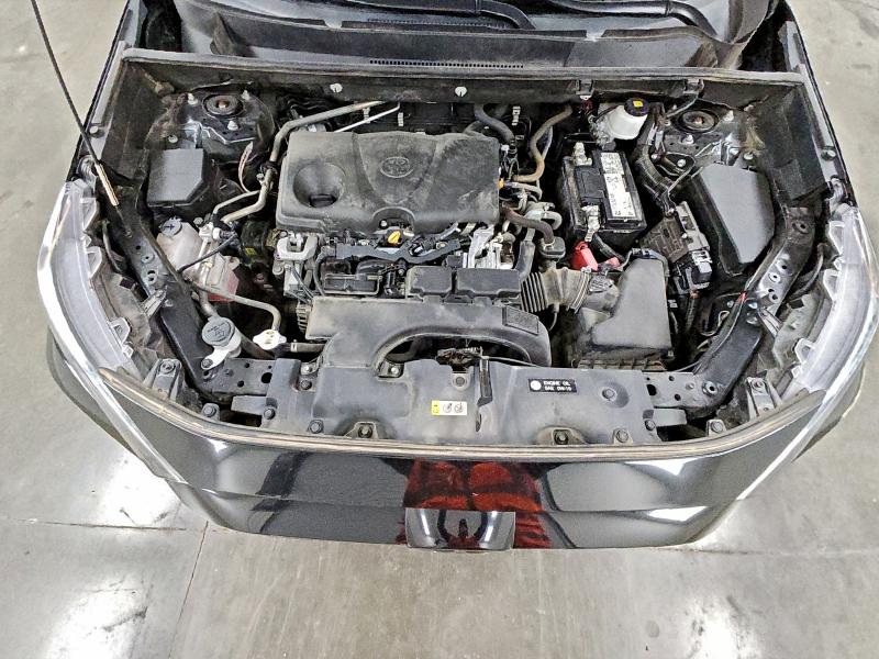 Фото 12 - TOYOTA RAV4