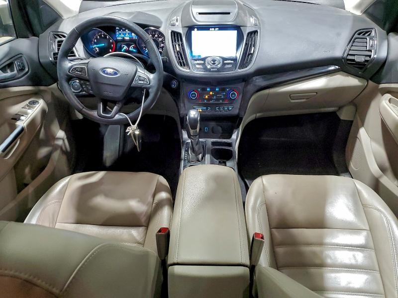 Фото 8 - FORD ESCAPE