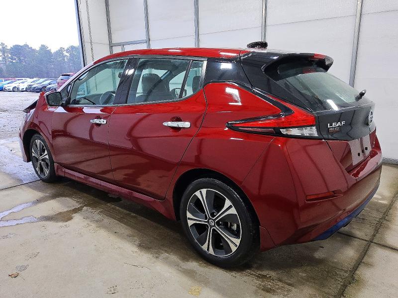 Фото 2 - NISSAN LEAF