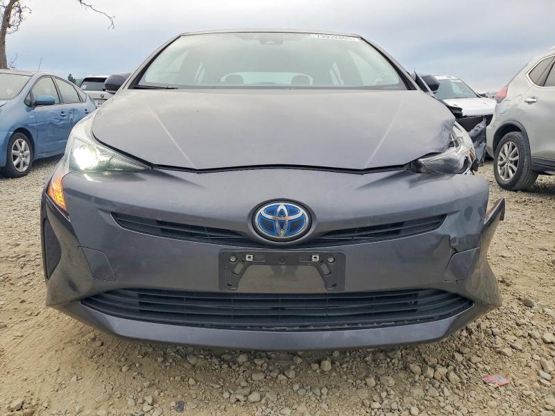 Фото 5 - TOYOTA PRIUS