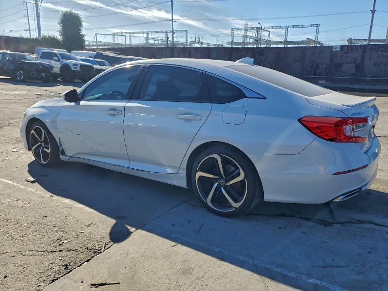 Фото 2 - HONDA ACCORD