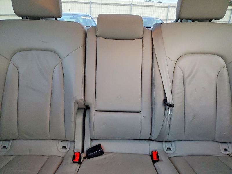 Фото 10 - AUDI Q7