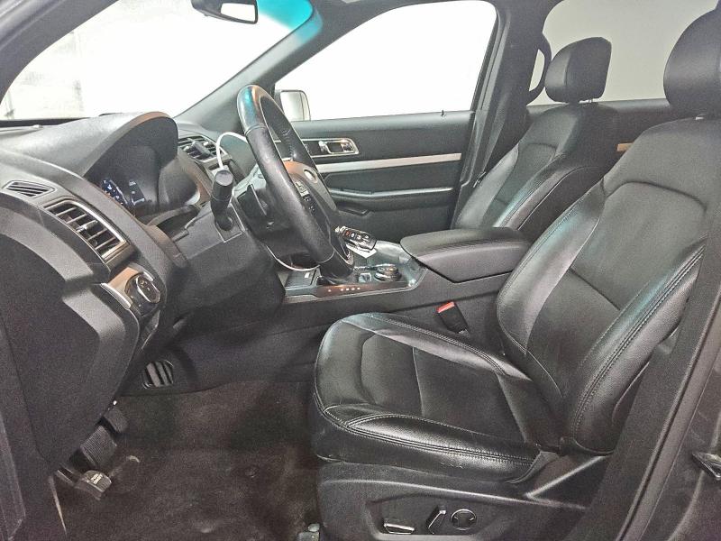 Фото 7 - FORD EXPLORER