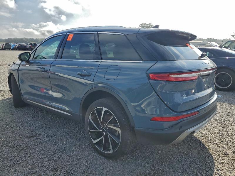 Фото 2 - LINCOLN CORSAIR