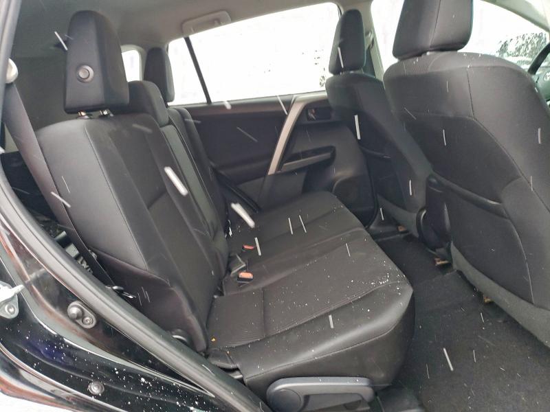 Фото 11 - TOYOTA RAV4