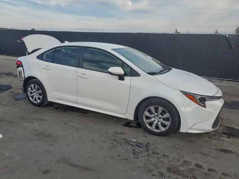 Фото 4 - TOYOTA COROLLA