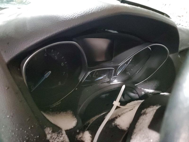 Фото 9 - FORD FOCUS