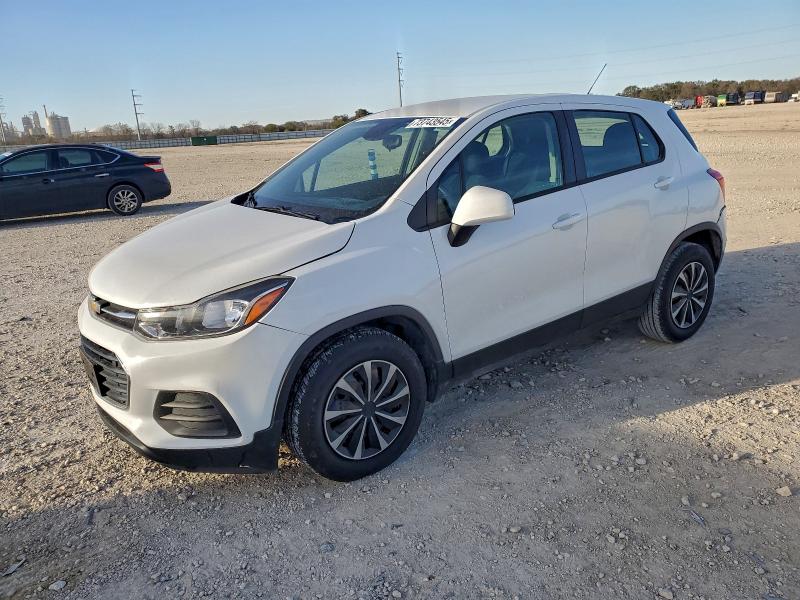 Фото 1 - CHEVROLET TRAX