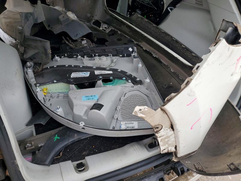 Фото 12 - JEEP COMPASS