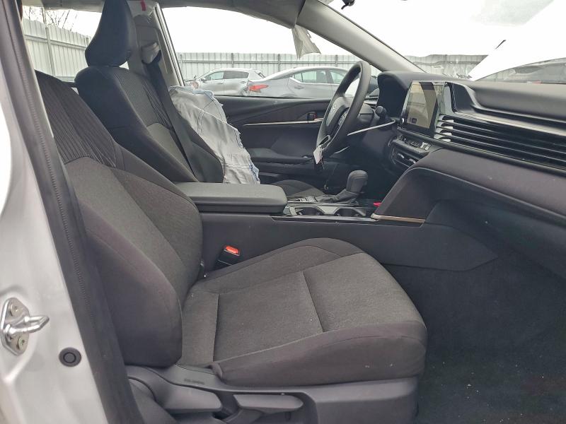 Фото 7 - TOYOTA CAMRY