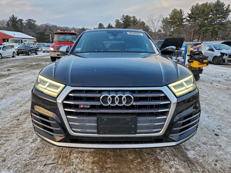 Фото 5 - AUDI SQ5