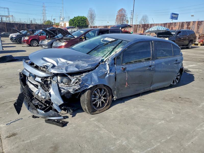 Фото 1 - TOYOTA COROLLA