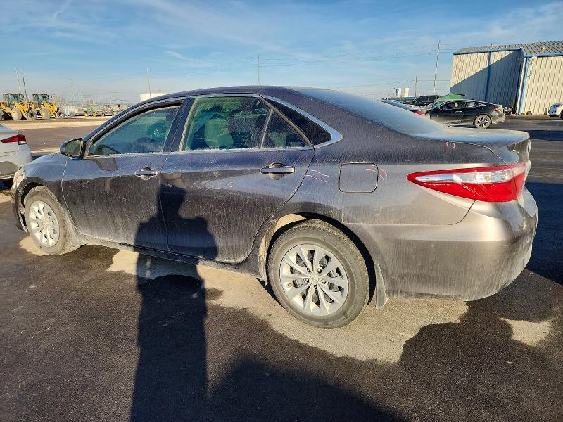 Фото 2 - TOYOTA CAMRY