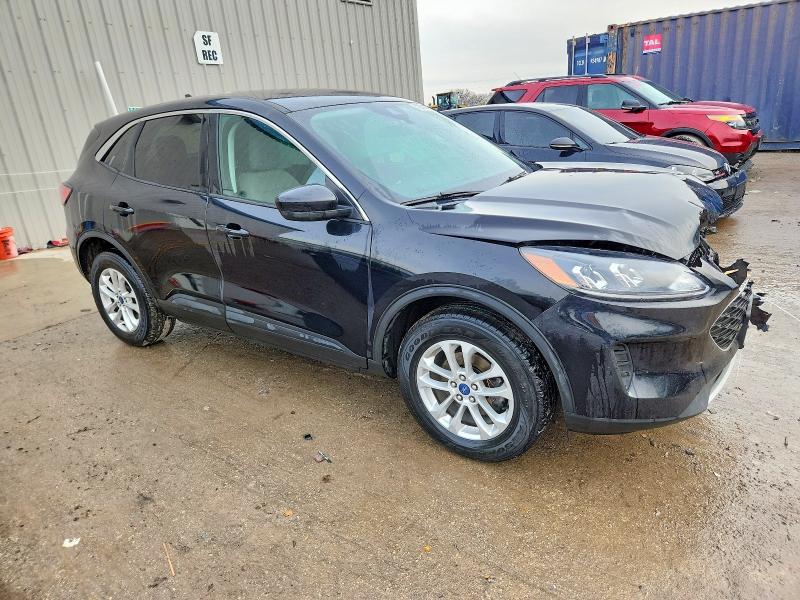 Фото 4 - FORD ESCAPE