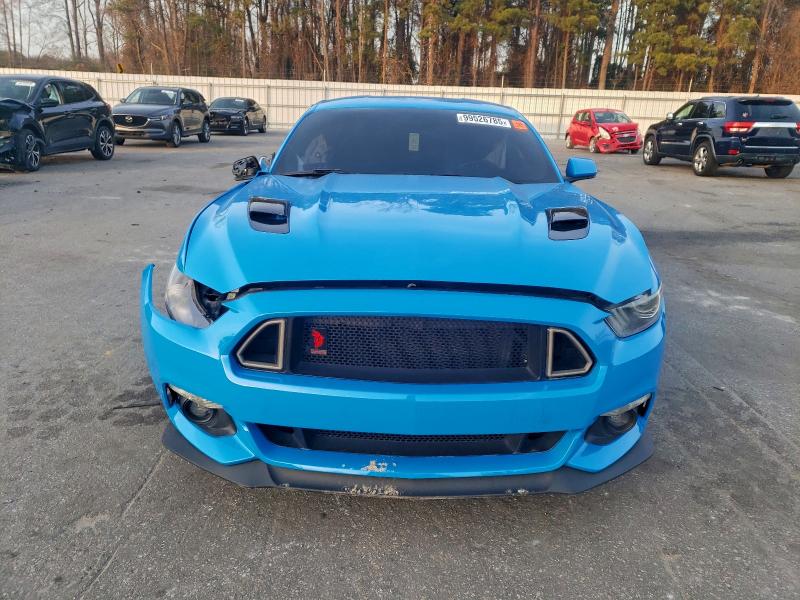 Фото 5 - FORD MUSTANG