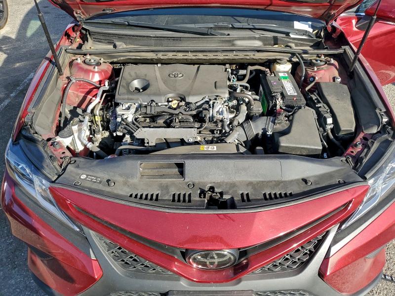 Фото 11 - TOYOTA CAMRY