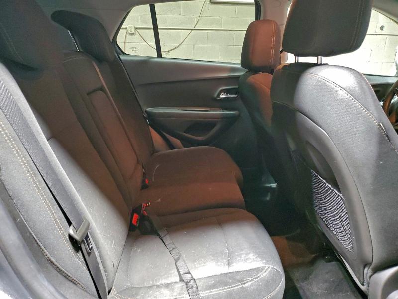 Фото 11 - CHEVROLET TRAX