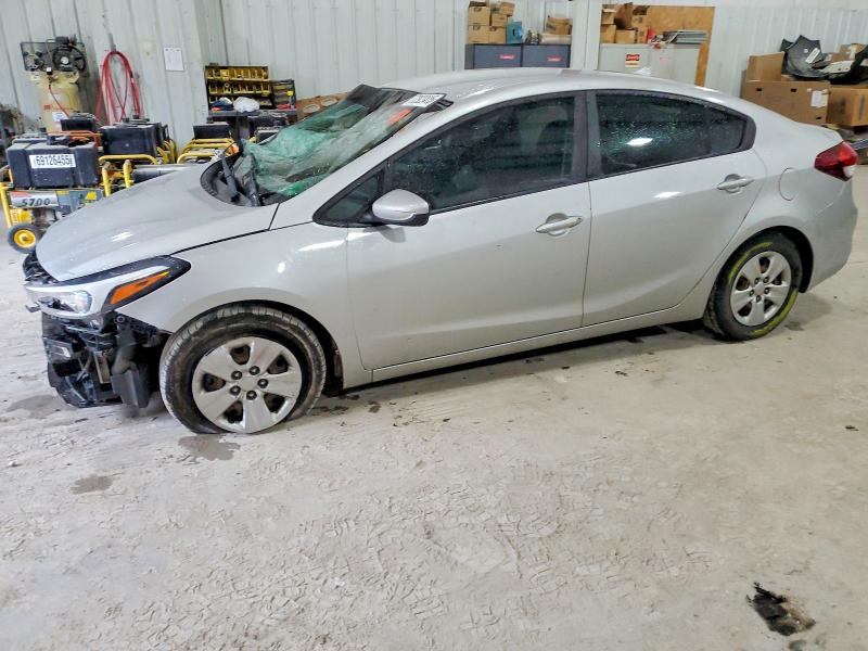 Фото 1 - KIA FORTE