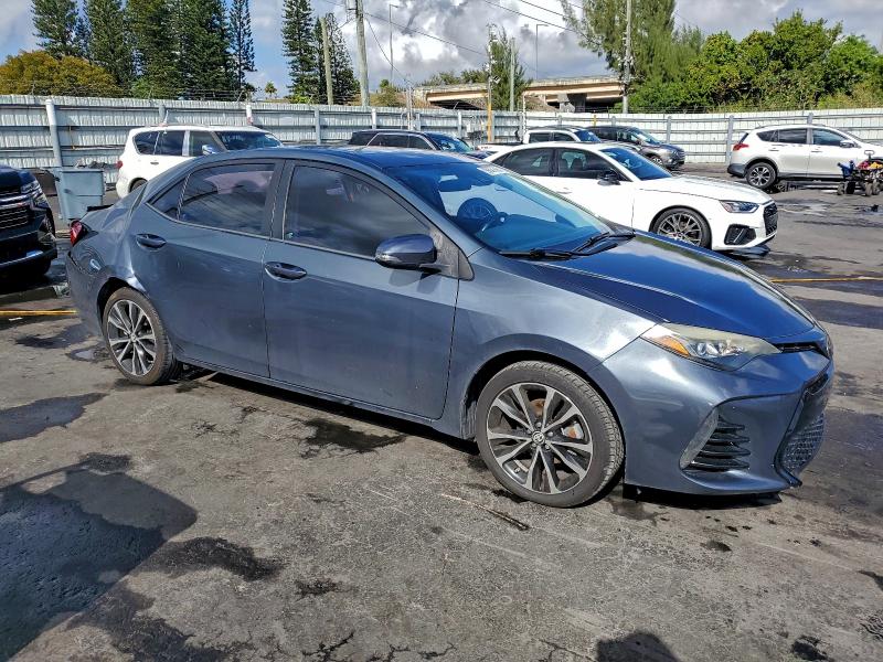 Фото 4 - TOYOTA COROLLA