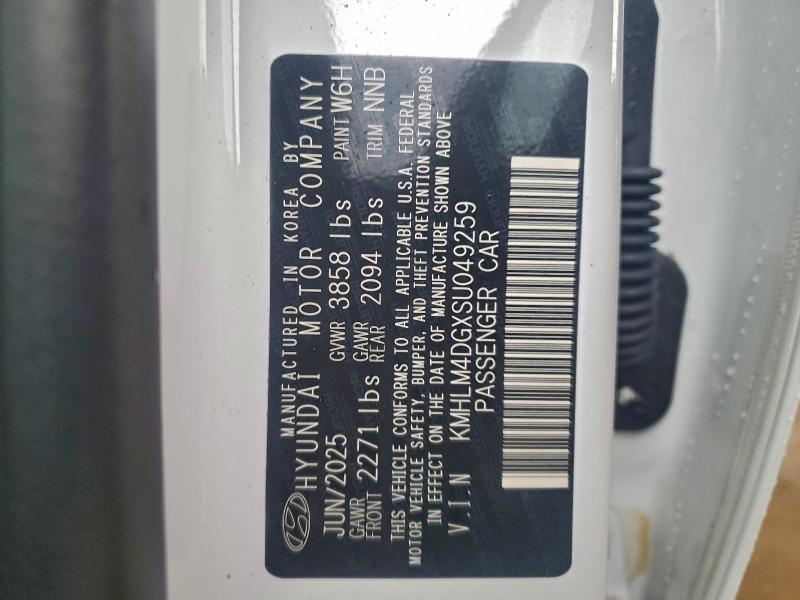 Фото 12 - HYUNDAI ELANTRA