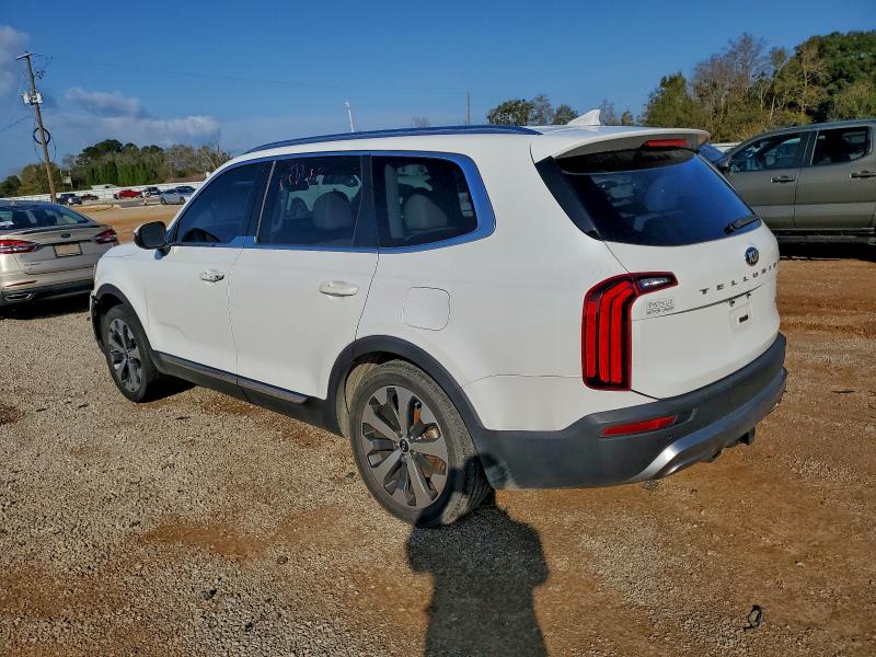 Фото 2 - KIA TELLURIDE