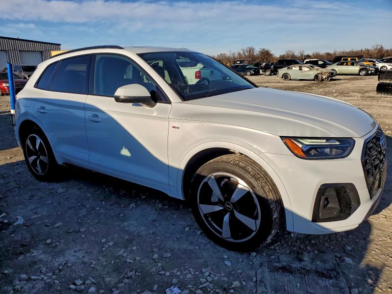 Фото 4 - AUDI Q5