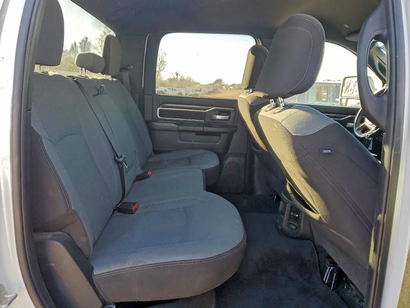 Фото 10 - RAM 2500