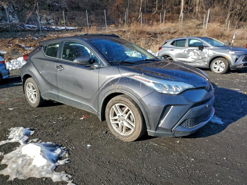 Фото 4 - TOYOTA C-HR