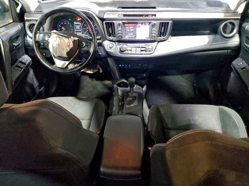 Фото 8 - TOYOTA RAV4