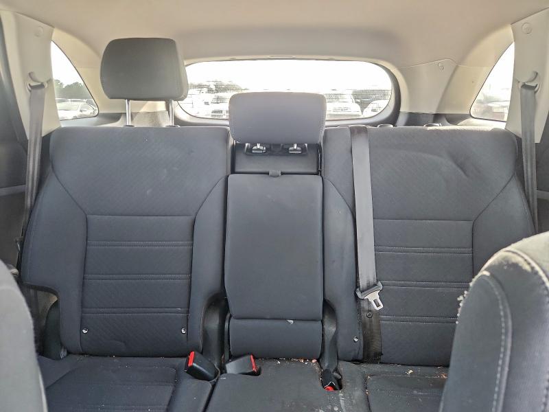 Фото 10 - KIA SORENTO