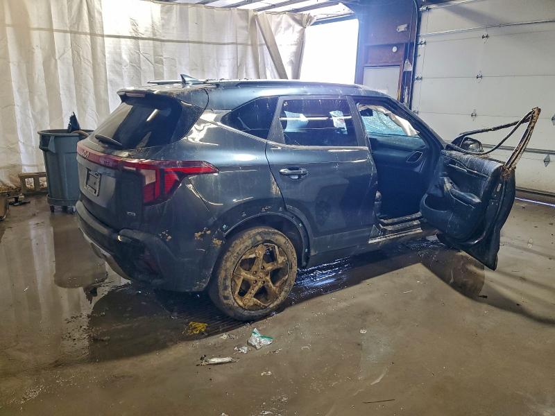 Фото 3 - KIA SELTOS