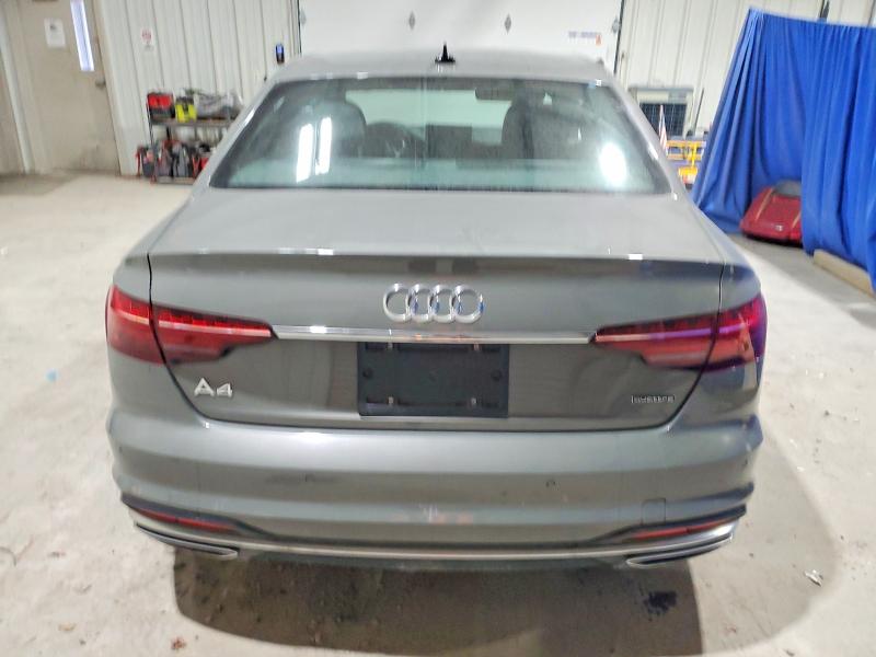 Фото 6 - AUDI A4