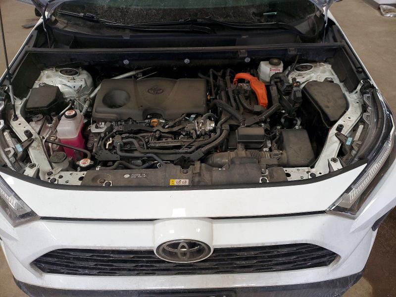 Фото 12 - TOYOTA RAV4