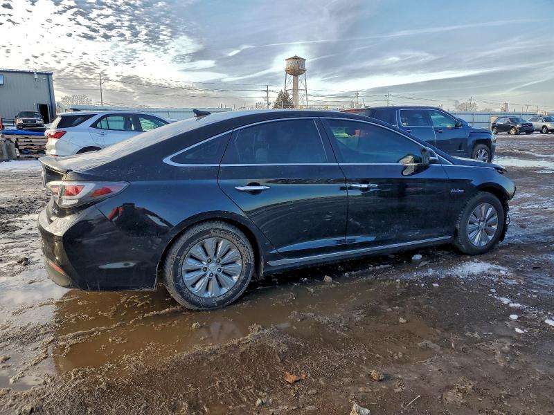 Фото 3 - HYUNDAI SONATA