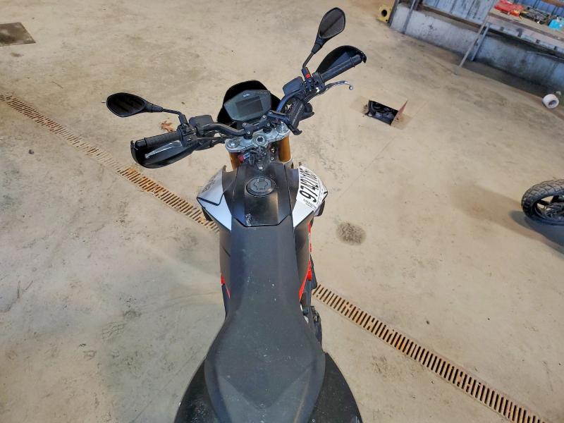 APRILIA MOTORCYCLE 2018