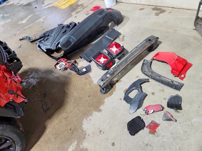 Фото 13 - JEEP RENEGADE A