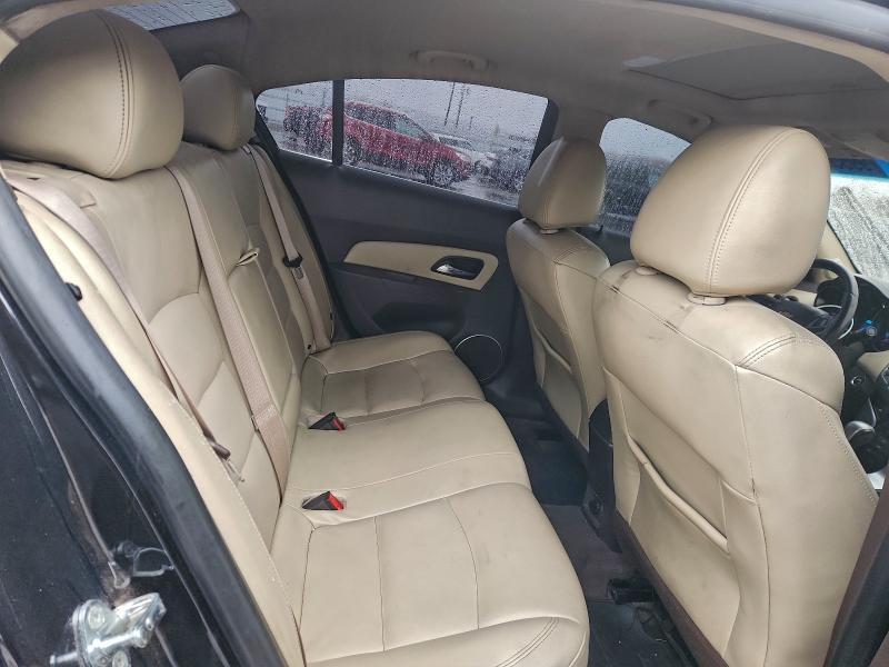 Фото 10 - CHEVROLET CRUZE